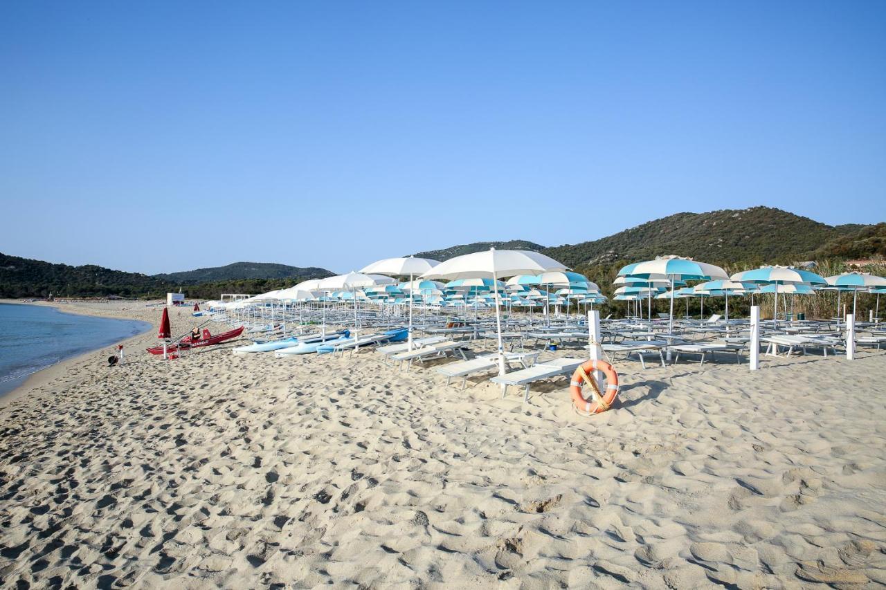 Limone Beach Resort Castiadas Exterior photo