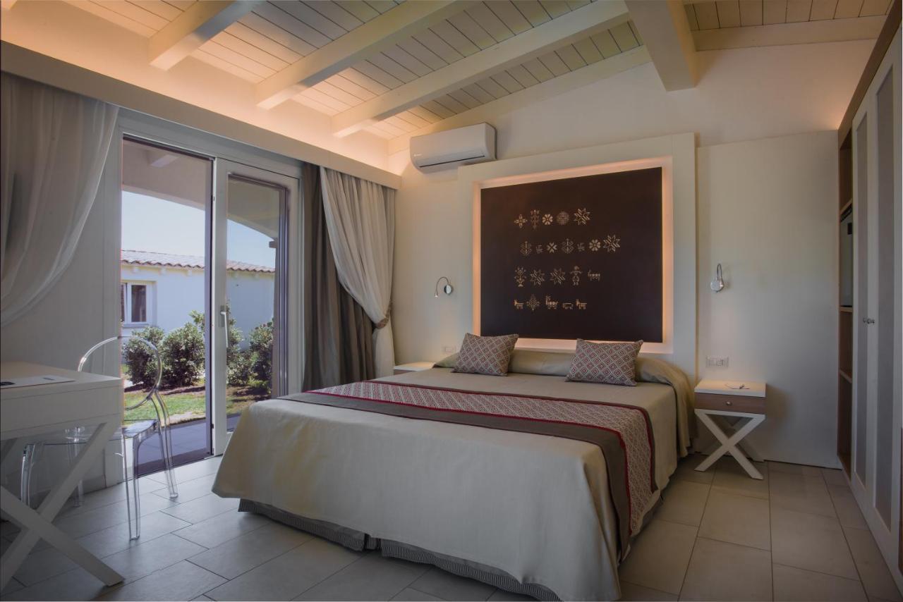 Limone Beach Resort Castiadas Exterior photo